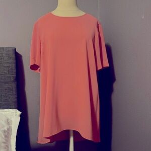 Vince Camuto pink high low top, size Medium